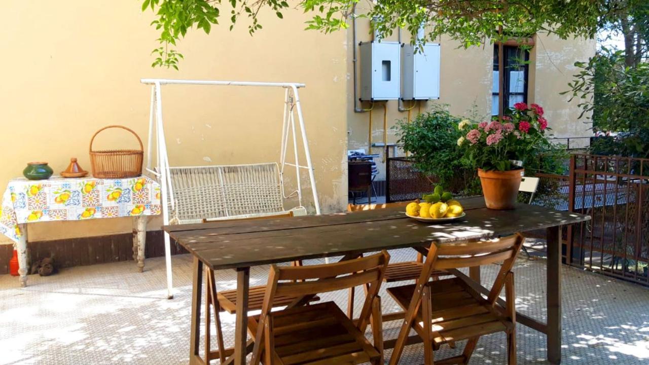 B&B Etnea Centoundici Николози Экстерьер фото