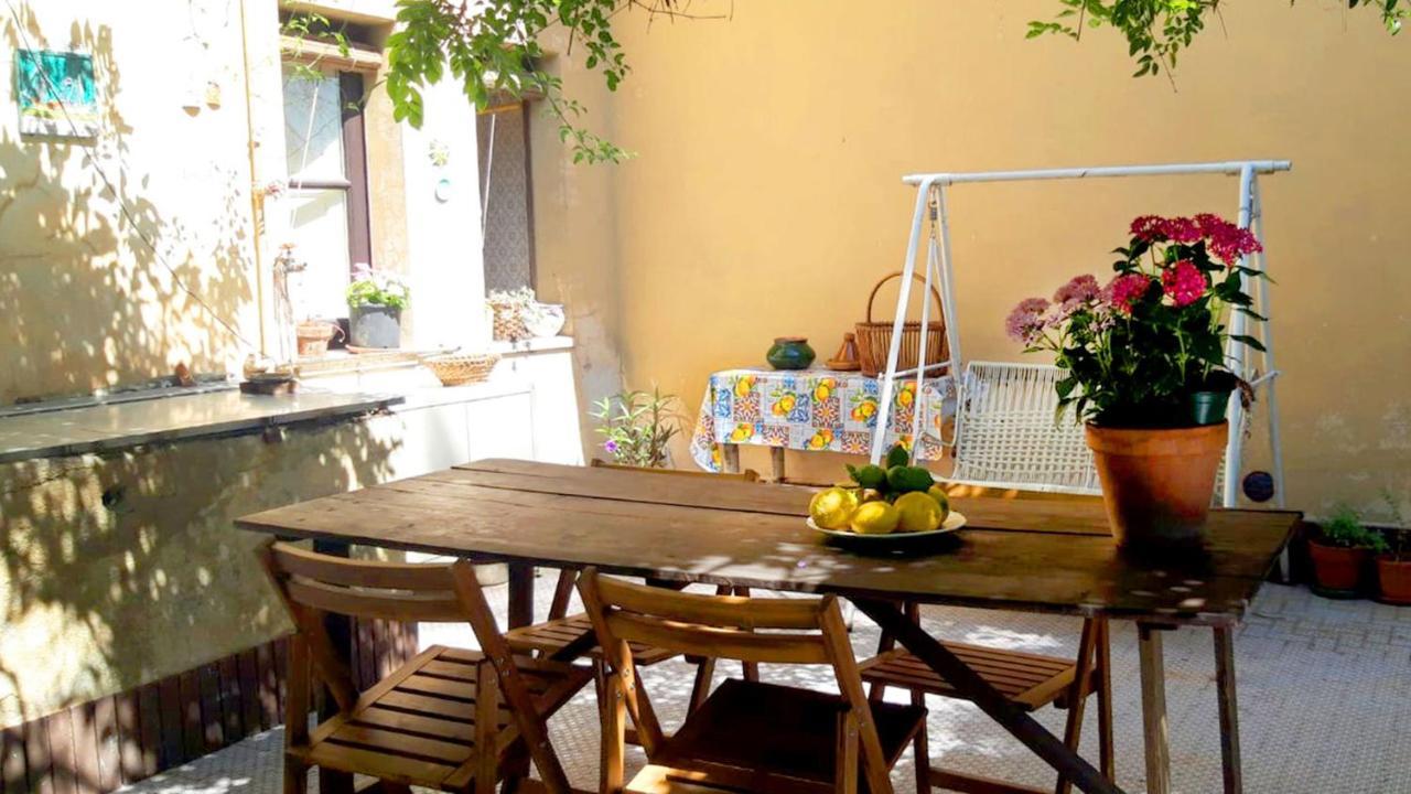 B&B Etnea Centoundici Николози Экстерьер фото